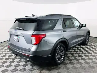 Ford Explorer 2022 AWD XLT 4dr SUV