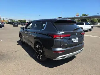 Mitsubishi Outlander 2024 SE 4dr SUV