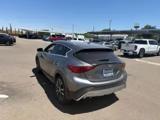 INFINITI QX30 2018 AWD Essential 4dr Crossover (midyear release)