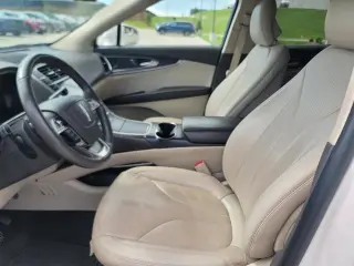 Lincoln Nautilus 2019 AWD Reserve 4dr SUV