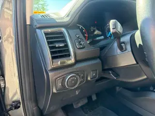 Ford Ranger 2022 4x4 XL 4dr SuperCrew 5.1 ft. SB