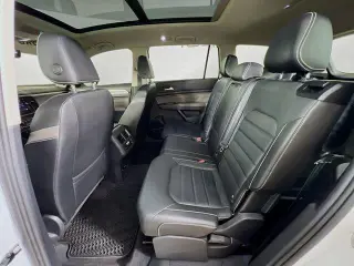 Volkswagen Atlas 2022 AWD V6 SEL Premium R-Line 4Motion 4dr SUV