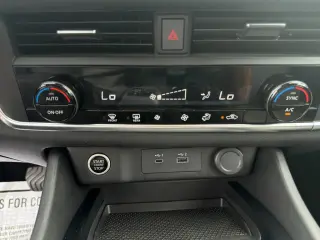 Nissan Rogue 2023 AWD SV 4dr Crossover