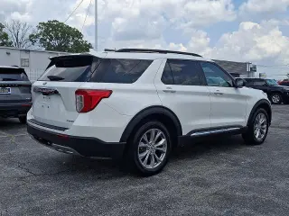 Ford Explorer 2023 AWD XLT 4dr SUV