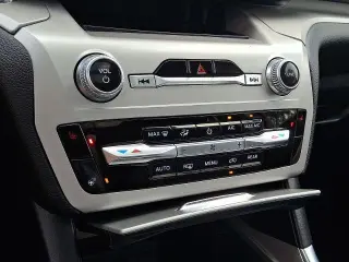 Ford Explorer 2023 AWD XLT 4dr SUV