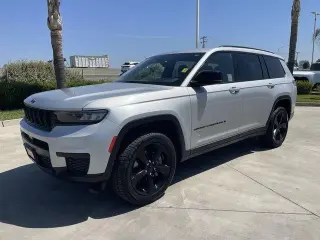 Jeep Grand Cherokee L 2023 4x4 Laredo X 4dr SUV