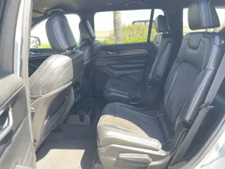 Jeep Grand Cherokee L 2023 4x4 Laredo X 4dr SUV