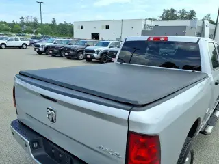 Ram 2500 2017 4x4 Tradesman 4dr Crew Cab 6.3 ft. SB Pickup