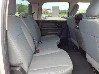 Ram 2500 2017 4x4 Tradesman 4dr Crew Cab 6.3 ft. SB Pickup