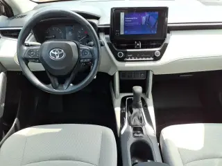 Toyota Corolla Cross 2024 AWD L 4dr Crossover
