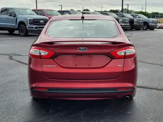 Ford Fusion 2015 SE 4dr Sedan