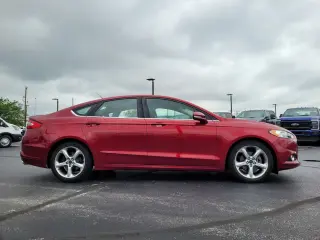 Ford Fusion 2015 SE 4dr Sedan