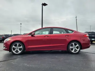 Ford Fusion 2015 SE 4dr Sedan