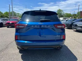 Ford Escape 2023 AWD ST-Line 4dr SUV