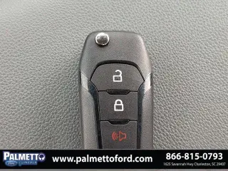 Ford F-150 2022 4x2 XL 4dr SuperCab 6.5 ft. SB