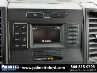 Ford F-150 2016 4x2 XL 2dr Regular Cab 6.5 ft. SB