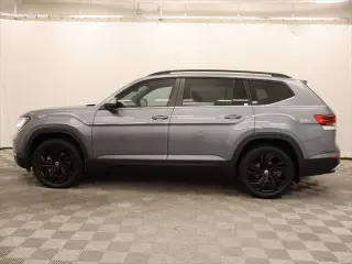 Volkswagen Atlas 2023 V6 SE 4dr SUV w/Technology