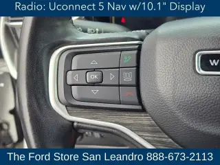 Jeep Wagoneer 2022 4x4 Series III Carbide 4dr SUV