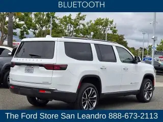 Jeep Wagoneer 2022 4x4 Series III Carbide 4dr SUV