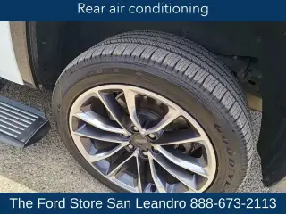 Jeep Wagoneer 2022 4x4 Series III Carbide 4dr SUV