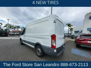 Ford Transit 2015 150 3dr SWB Medium Roof Cargo Van w/Sliding Passenger Side Door