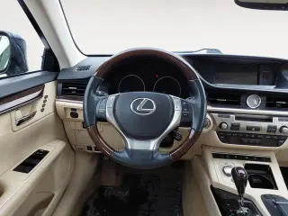 Lexus ES 350 2014 4dr Sedan