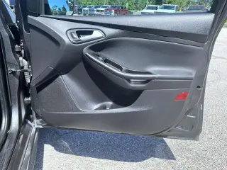 Ford Focus 2015 SE 4dr Sedan