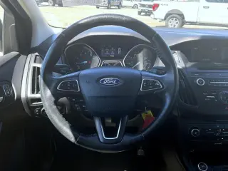 Ford Focus 2015 SE 4dr Sedan