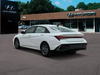 Hyundai ELANTRA 2024 SEL 4dr Sedan