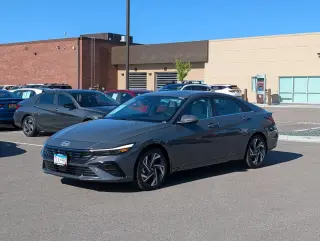 Hyundai ELANTRA Hybrid 2026 Limited 4dr Sedan