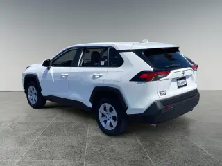 Toyota RAV4 2025 LE 4dr SUV