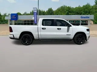 Ram 1500 2025 4x4 Tradesman 4dr Crew Cab 5.6 ft. SB Pickup