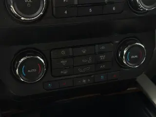 Ford F-150 2019 4x2 XL 4dr SuperCrew 5.5 ft. SB