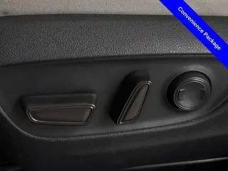 Toyota RAV4 2019 XLE 4dr SUV