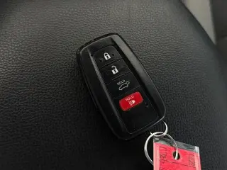 Toyota RAV4 2019 XLE 4dr SUV