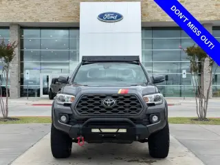 Toyota Tacoma 2021 4x4 TRD Sport 4dr Double Cab 5.0 ft SB 6M