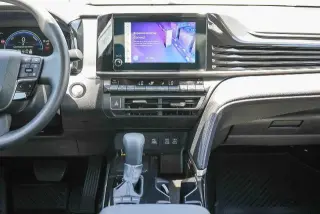 Toyota Camry 2025 SE 4dr Sedan