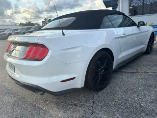 Ford Mustang 2023 EcoBoost 2dr Convertible