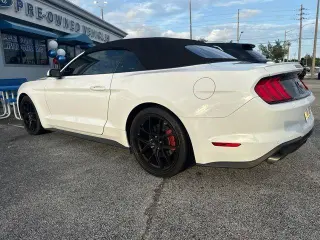 Ford Mustang 2023 EcoBoost 2dr Convertible