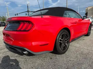 Ford Mustang 2023 EcoBoost 2dr Convertible