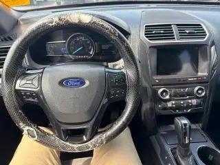 Ford Explorer 2017 XLT 4dr SUV