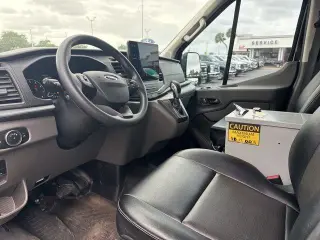 Ford Transit 2023 250 3dr SWB Medium Roof Cargo Van