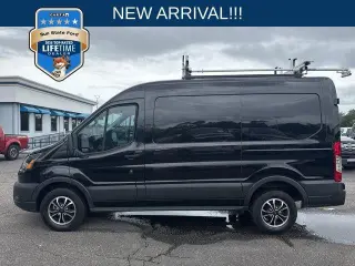 Ford Transit 2023 250 3dr SWB Medium Roof Cargo Van