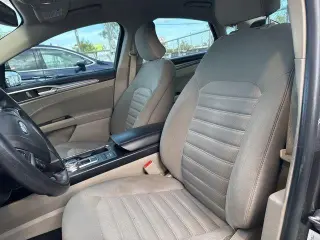 Ford Fusion Hybrid 2019 SE 4dr Sedan
