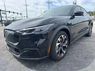 Ford Mustang Mach-E 2024 Select 4dr SUV