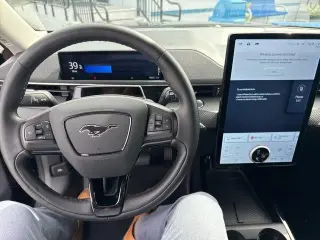 Ford Mustang Mach-E 2024 Select 4dr SUV