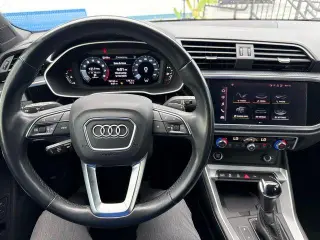 Audi Q3 2022 AWD quattro S line Premium Plus 45 TFSI 4dr SUV