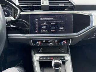 Audi Q3 2022 AWD quattro S line Premium Plus 45 TFSI 4dr SUV