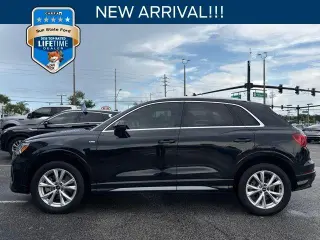Audi Q3 2022 AWD quattro S line Premium Plus 45 TFSI 4dr SUV