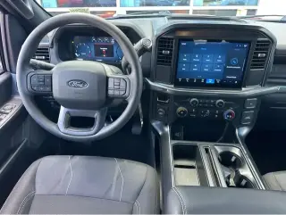 Ford F-150 2025 4x2 STX 4dr SuperCrew 5.5 ft. SB